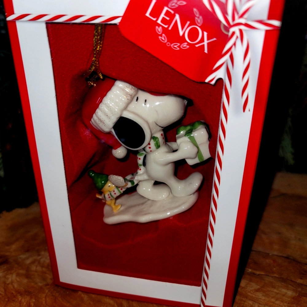 2017 Peanuts Snoopy Woodstock Lenox Tree Christmas Ornament